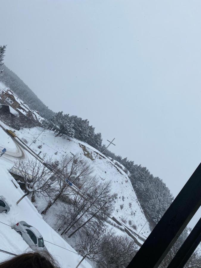 Къща За Гости Бабуч Dobrinischte Exterior foto