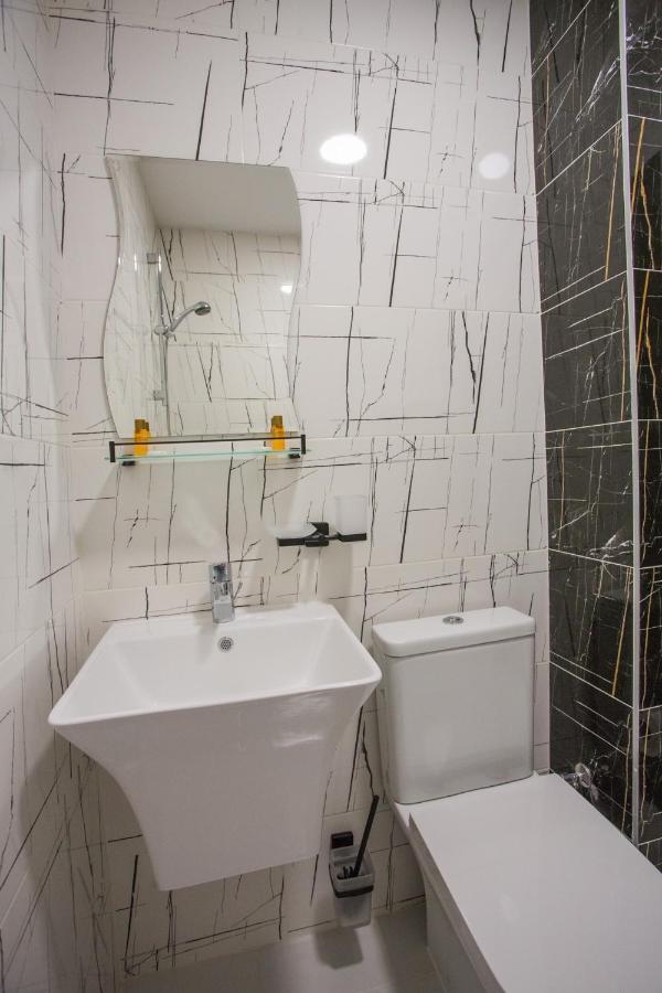 Къща За Гости Бабуч Dobrinischte Exterior foto